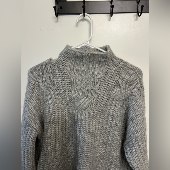 Aerie Light Gray Cropped Mock Neck Knit Sweater - Picture 2 of 11